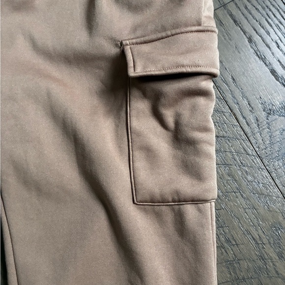 Stylish Brown Cargo Joggers - Picture 14 of 16